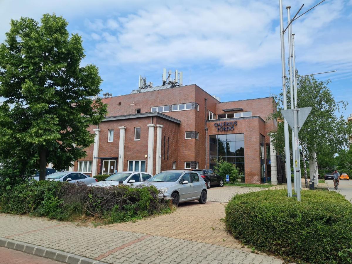 Eda Beach Apartman Siófok Exteriör bild