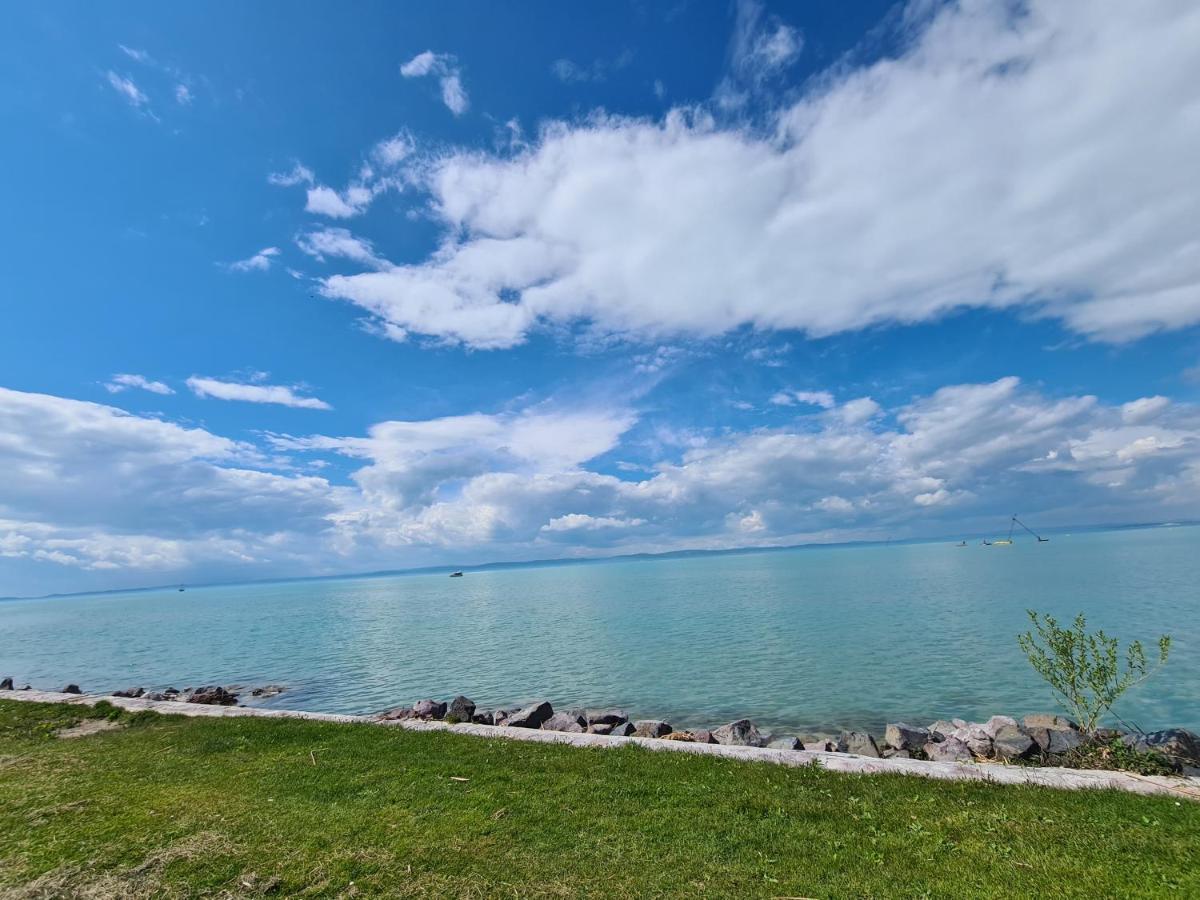 Eda Beach Apartman Siófok Exteriör bild